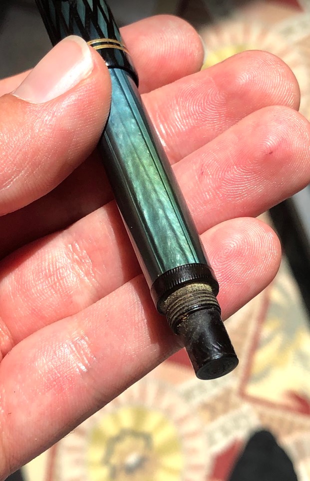 Osmia / Pelikan Franken-Pen — detail